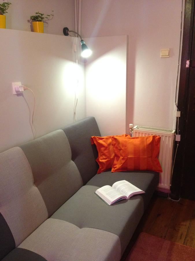 Frolic Goats Hostel Poznań Esterno foto