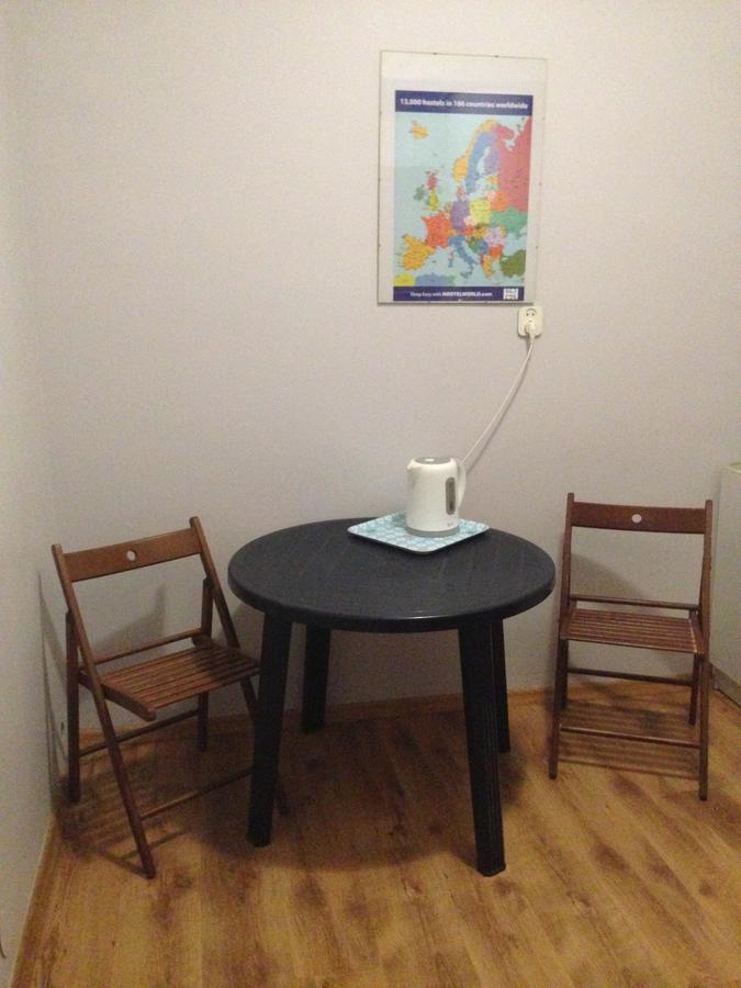 Frolic Goats Hostel Poznań Esterno foto
